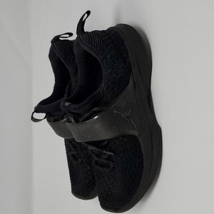 Nike Air Jordans Trainer 2 Flyknit 8.5 Sneakers Men's Black 921210